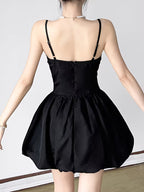 French-Style Elegant Cinched-Waist Bud Skirt, Color-Block Lace Trim Camisole Dress, Casual Short Dress with Cute Bow Accent on the Chest, Women's Summer Street Fashion Black Dress
