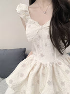 Summer Dress for Women with a Fitted Waist That Highlights a Slim Figure, Featuring a Sweet And Spicy Style with Small Flutter Sleeves And Unique Design