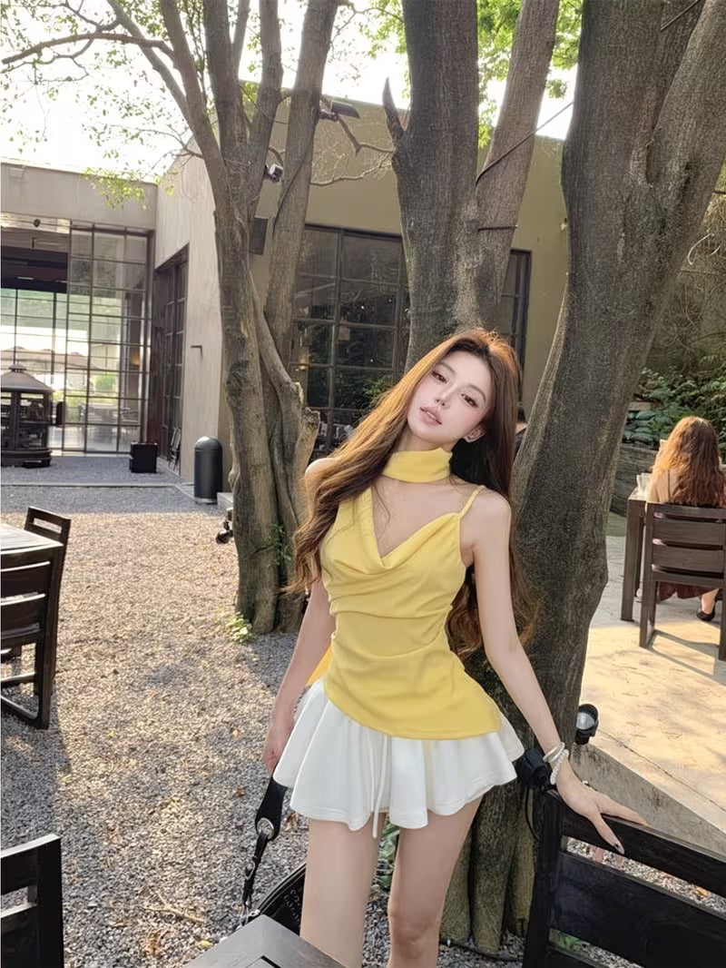 Yellow Ribbon Flowing Collar Women's Summer Short-sleeved Backless Top with Straps
